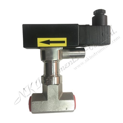 Paddle type Flow Switch with Adjustable set point FSPT15 series