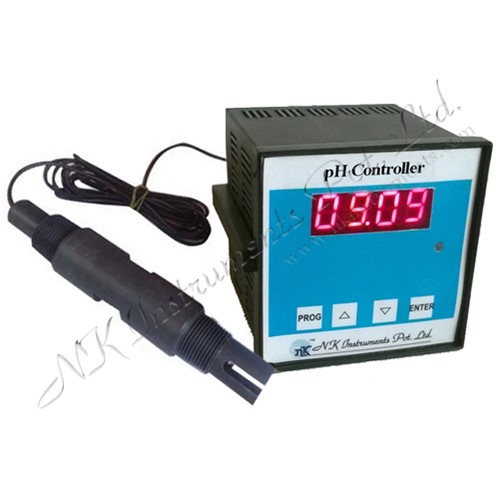 pH Indicating Controller with pH Electrode in PVC Holder